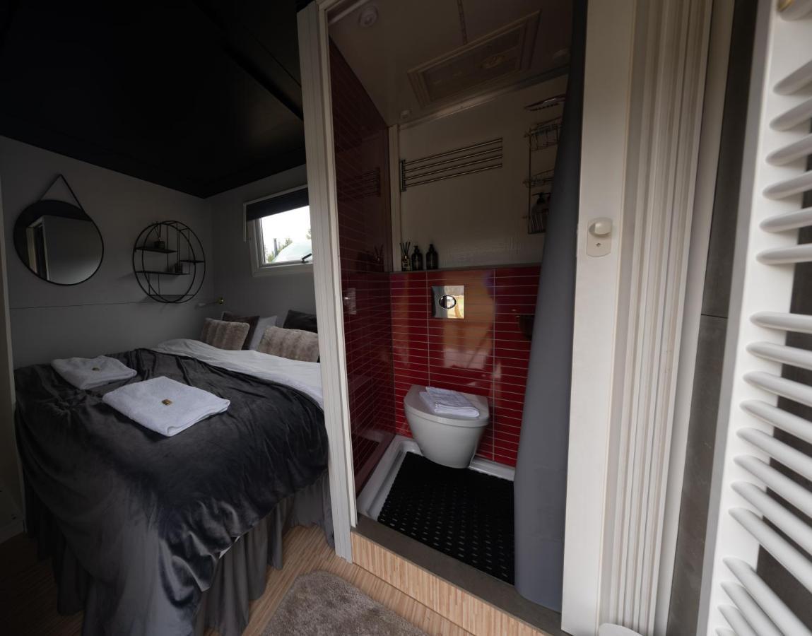 Golden Circle Truck Hotel Selfoss Buitenkant foto